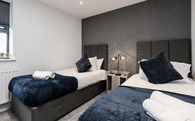 Victoria Home - 2 Bedroom Wi-Fi Parking Workers